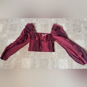 Lightweight crop blouse shirt sz small